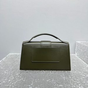 jacquemus شنطة