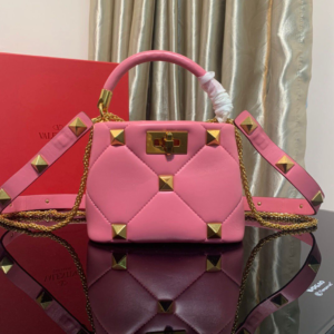 valentino شنطة