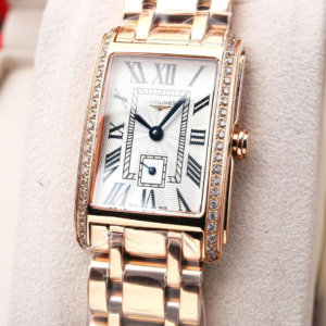 longines ساعة