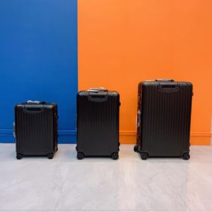 rimowa طقم شنط سفر