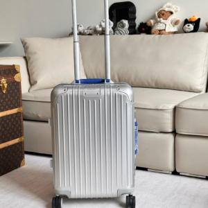 rimowa شنطة سفر