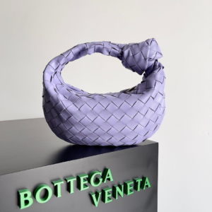 bottega veneta شنطة