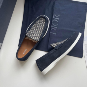 dior حذاء 