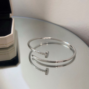 cartier اسورة نسائية