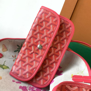 goyard شنطة