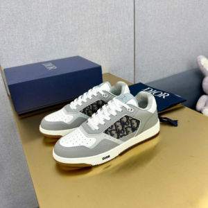 dior حذاء رجالي