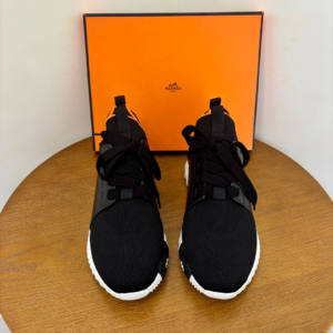 447 hermès حذاء