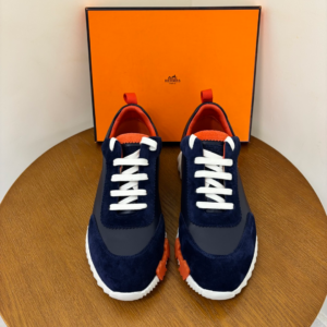 444 hermès حذاء