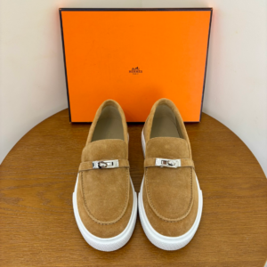 440 hermès حذاء