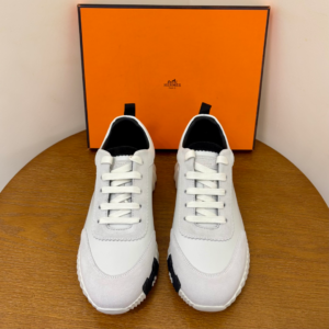 438 hermès حذاء