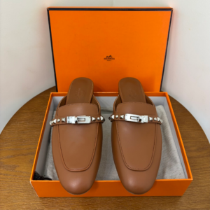 506 hermès حذاء