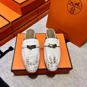 483 hermès حذاء