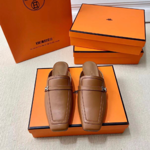 526 hermès حذاء