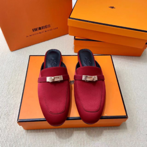 536 hermès حذاء