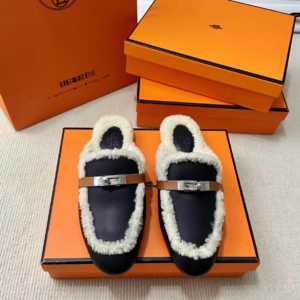 534 hermès حذاء