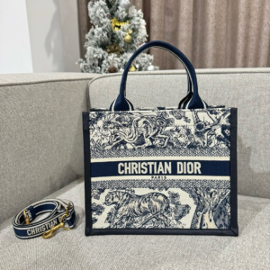 112 dior شنطة