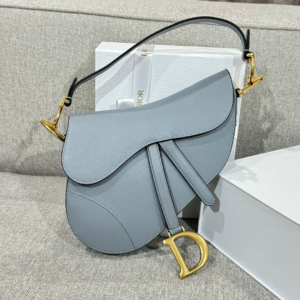 شنطة نسائية dior 13