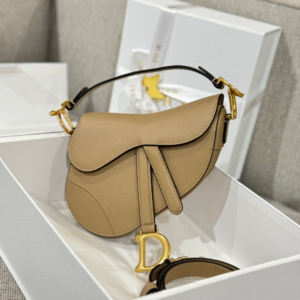 شنطة نسائية dior 4