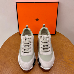 407 hermès حذاء