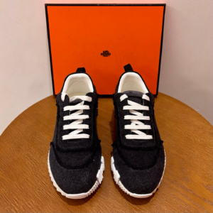 397 hermès حذاء