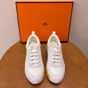 388 hermès حذاء