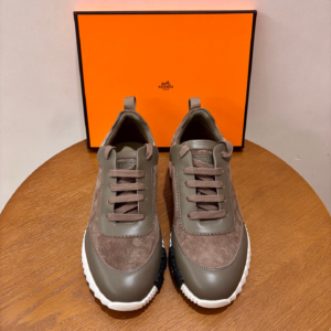 386 hermès حذاء