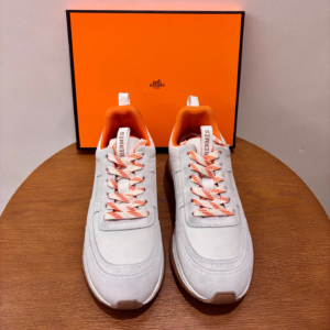 381 hermès حذاء