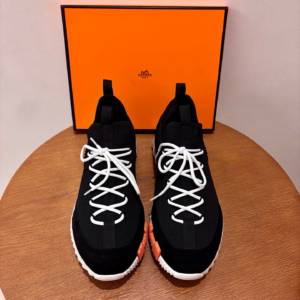 376 hermès حذاء