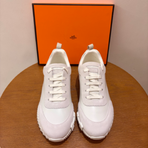 373 hermès حذاء