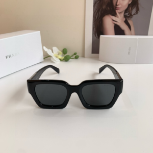 730 prada نضارة