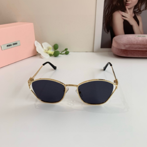 741 miu miu نضارة