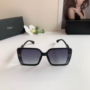 681 dior نضارة