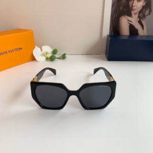 715 louis vuitton نضارة