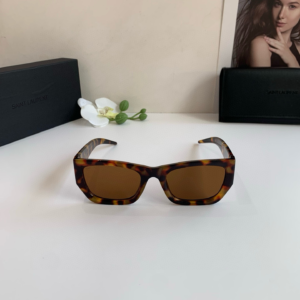 704 saint laurent نضارة