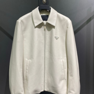 prada جاكيت
