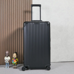 Rimowa شنطة سفر