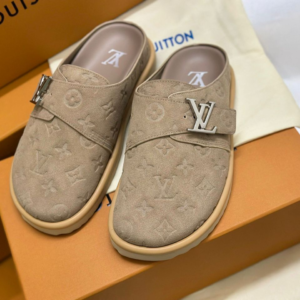 Louis Vuitton حذاء 