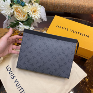 louis vuitton شنطة