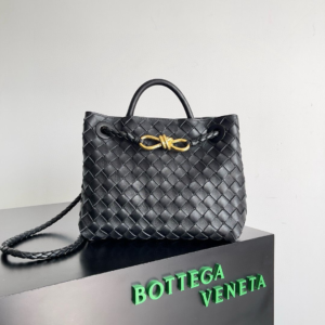 bottega venta شنطة