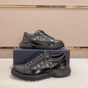 dior حذاء رجالى