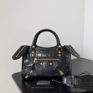 balenciaga شنطة