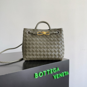 bottega venta شنطة