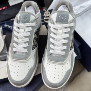 dior حذاء 