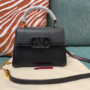 valentino شنطة