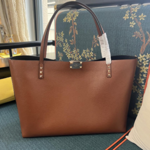 valentino شنطة