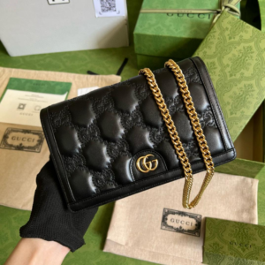 gucci شنطة