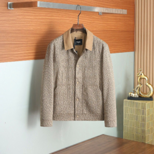 fendi جاكيت