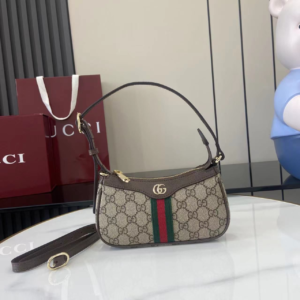 gucci شنطة