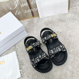 dior سليبر رجالى