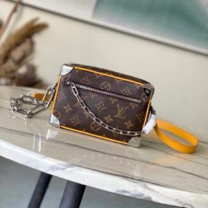 louis vuitton شنطة